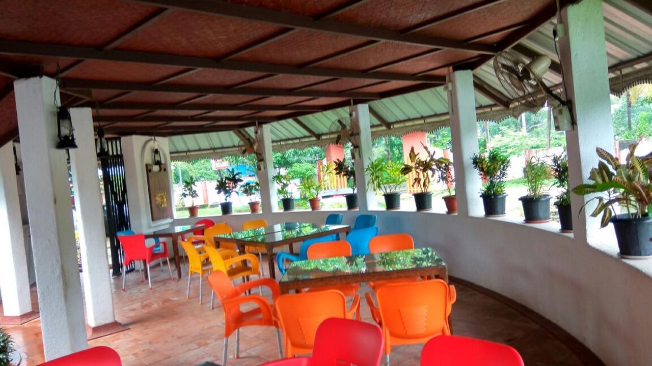 Kadaloram Beach Resort Kochi ภายนอก รูปภาพ